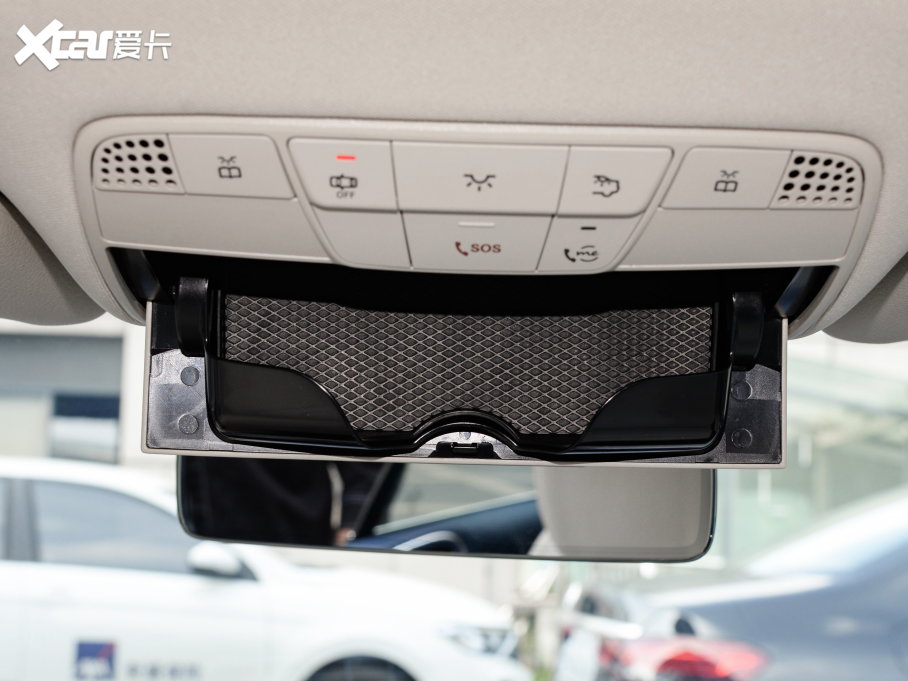 2023��YE��(j��)�p�T E 260 �I��܇