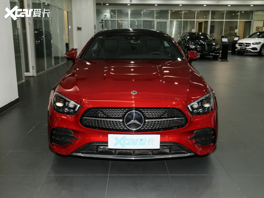 2023��YE���p�T E 300 �I��܇