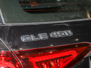 2022GLE 450 4MATIC r ^