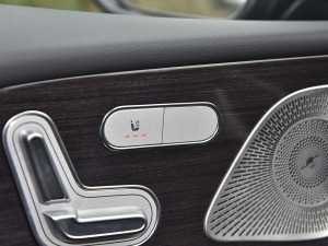 2022GLE 350 4MATIC r g