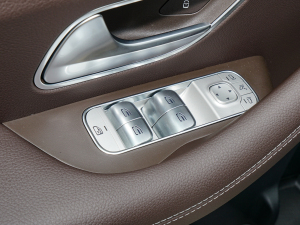 2022GLE 450 4MATIC Ӹ п؅^