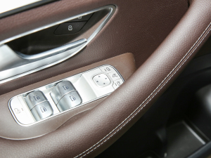 2022Ŀ GLE 350 4MATIC Ӹ п؅^(q)