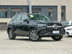 2022Ŀ GLE 350 4MATIC r ǰ45