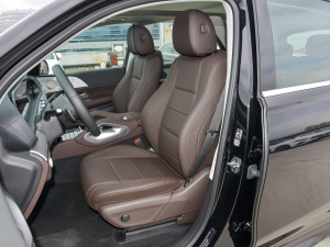 2022款改款 GLE 450 4MATIC 时尚型 主驾驶座椅