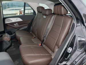 2022款改款 GLE 450 4MATIC 时尚型 后排座椅