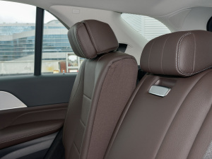 2022Ŀ GLE 450 4MATIC r g