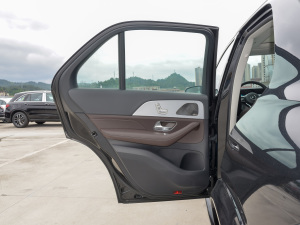 2022Ŀ GLE 450 4MATIC r ܇T