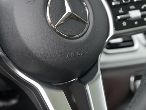 2022Ŀ GLE 450 4MATIC r п؅^(q)