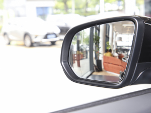 2022Ŀ GLE 450 4MATIC Ӹ ^