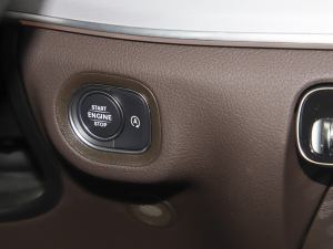 2022Ŀ GLE 450 4MATIC Ӹ п؅^