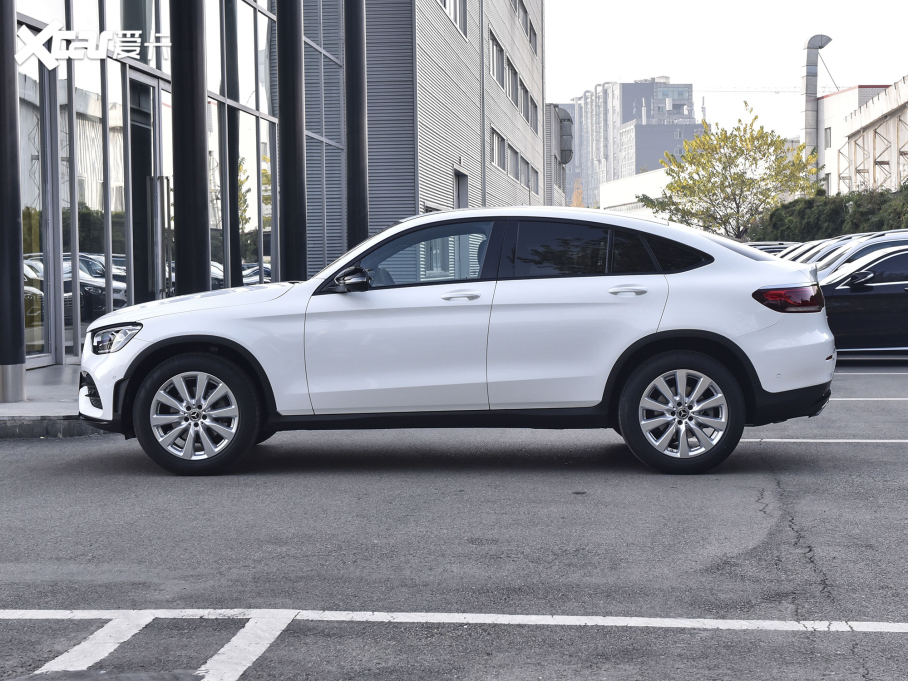 2022YGLCCoupe(M(jn)) GLC 260 4MATIC ISUV
