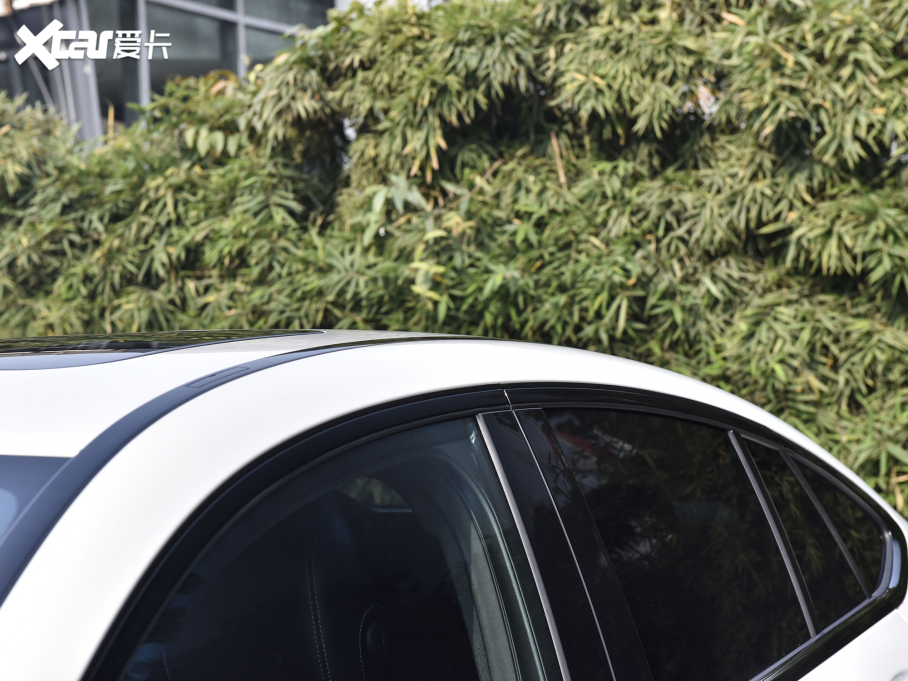 2022YGLCCoupe(M) GLC 260 4MATIC ISUV