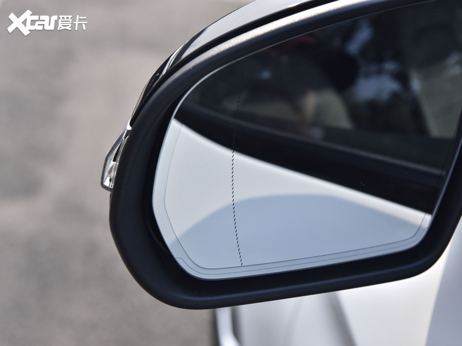 2022YGLCCoupe(M(jn)) GLC 260 4MATIC ISUV