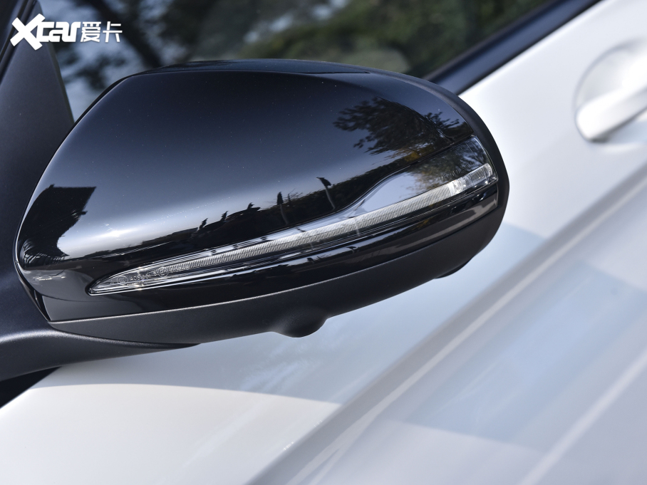 2022YGLCCoupe(M) GLC 260 4MATIC ISUV