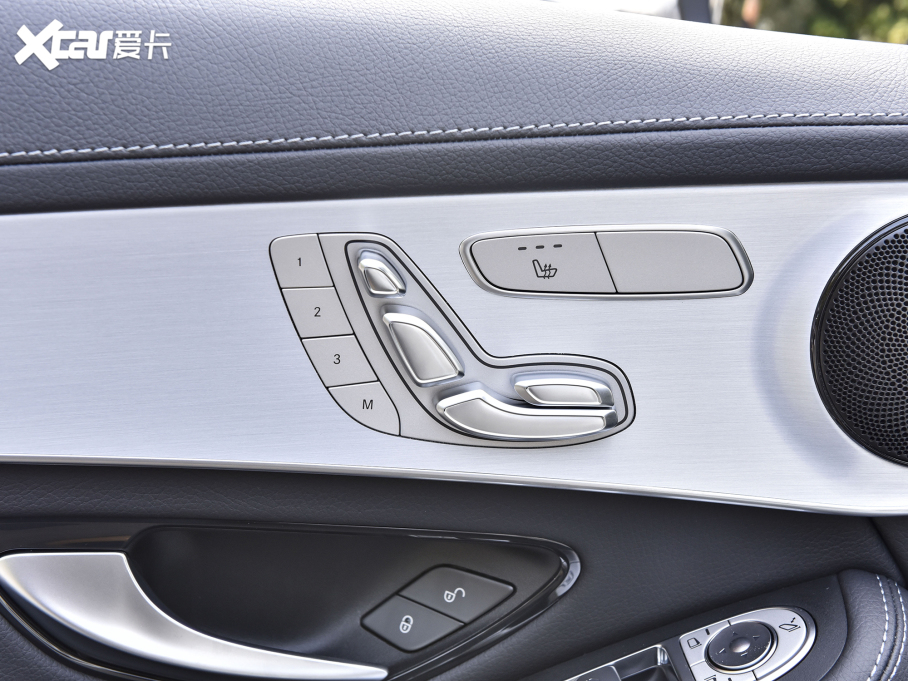 2022YGLCCoupe(M(jn)) GLC 260 4MATIC ISUV