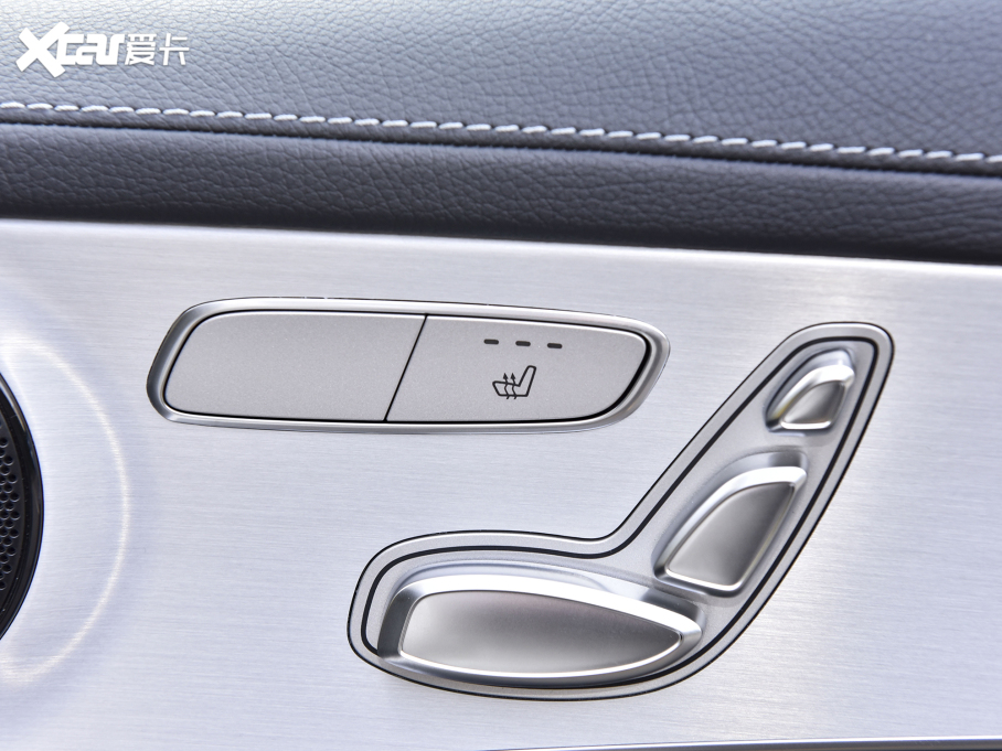 2022YGLCCoupe(M(jn)) GLC 260 4MATIC ISUV