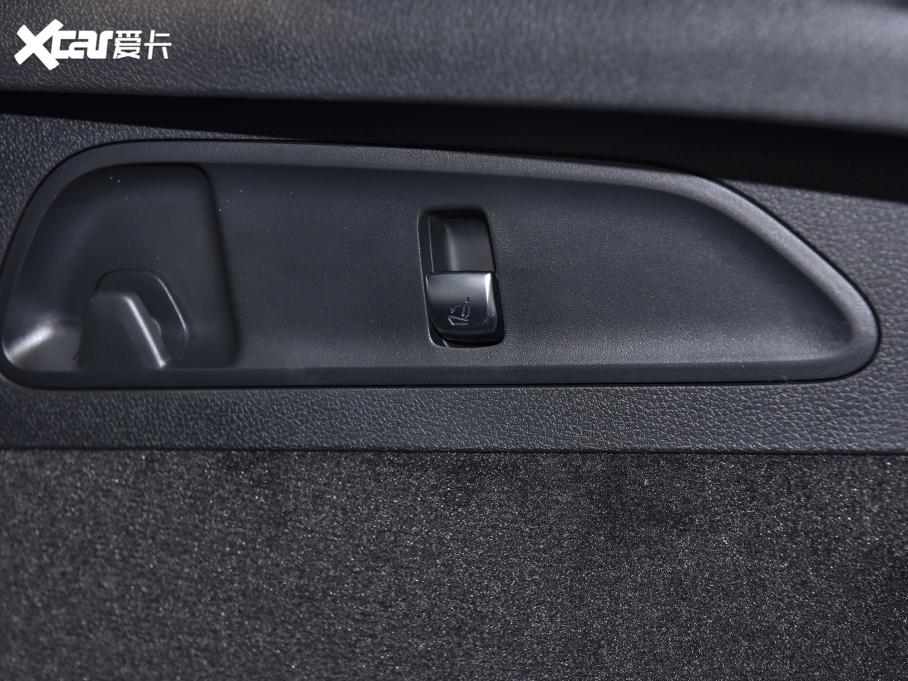 2022YGLCCoupe(M) GLC 260 4MATIC ISUV