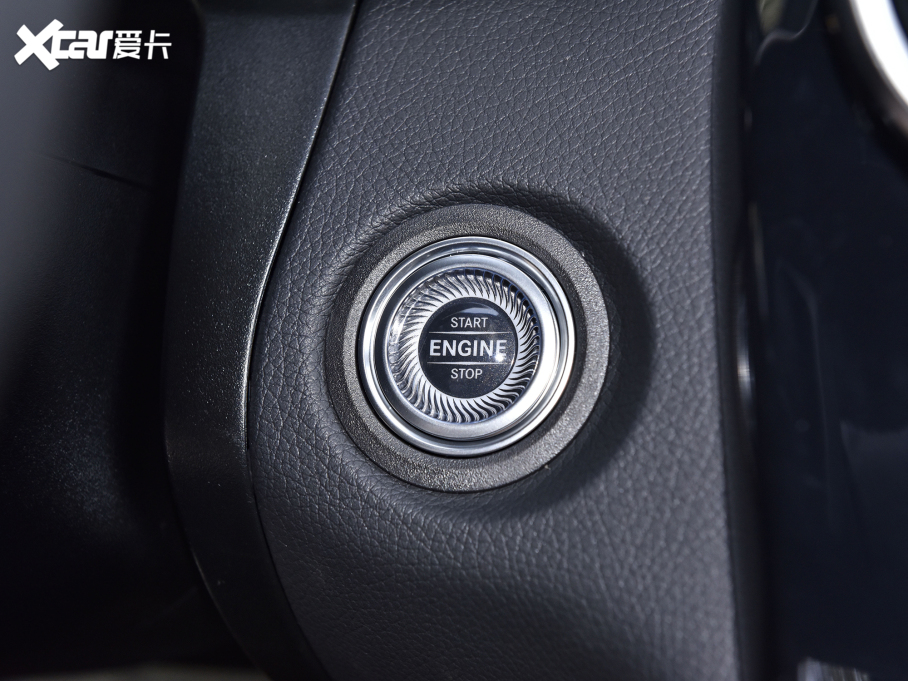 2022YGLCCoupe(M(jn)) GLC 260 4MATIC ISUV