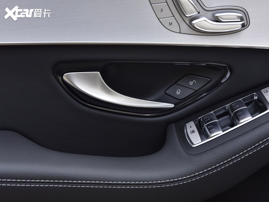 2022YGLCCoupe(M) GLC 260 4MATIC ISUV