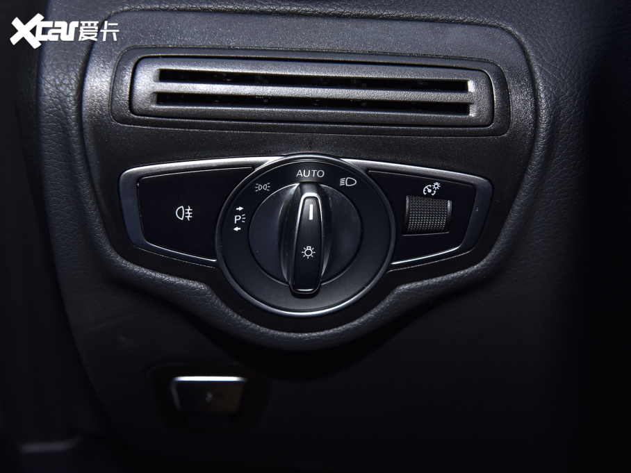 2022YGLCCoupe(M(jn)) GLC 260 4MATIC ISUV