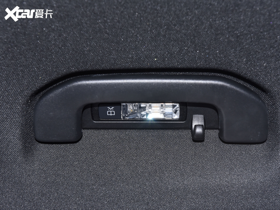 2022YGLCCoupe(M(jn)) GLC 260 4MATIC ISUV