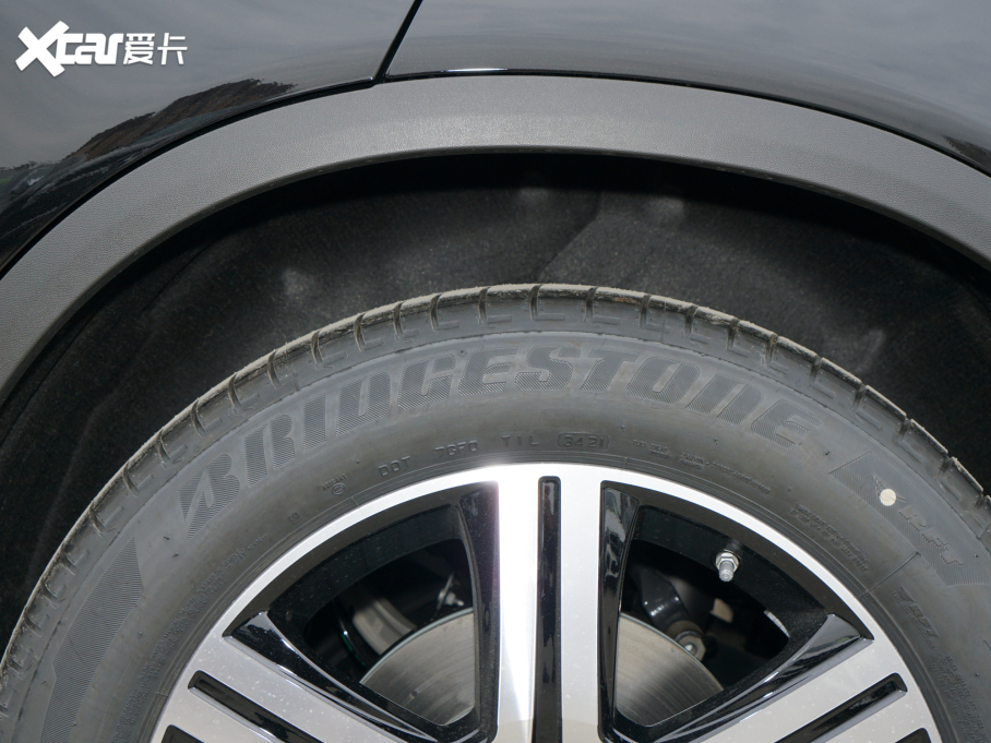 2022YGLCCoupe(M(jn)) Ŀ GLC 260 4MATIC ISUV