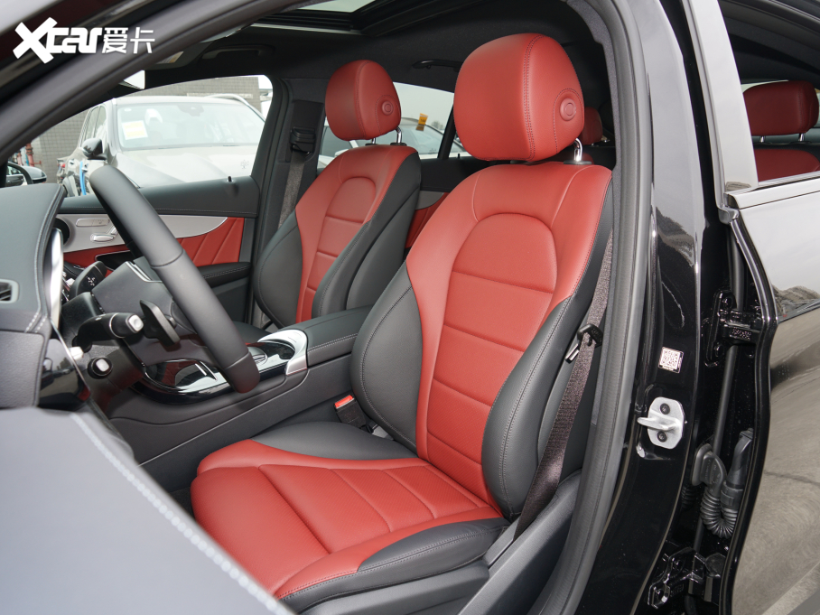 2022YGLCCoupe(M) Ŀ GLC 260 4MATIC ISUV