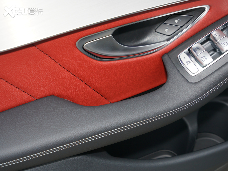 2022YGLCCoupe(M) Ŀ GLC 260 4MATIC ISUV