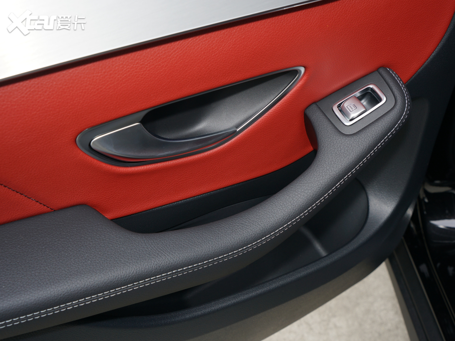 2022YGLCCoupe(M) Ŀ GLC 260 4MATIC ISUV