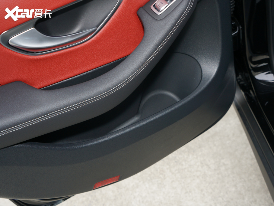 2022YGLCCoupe(M) Ŀ GLC 260 4MATIC ISUV