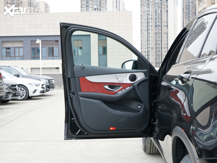 2022YGLCCoupe(M) Ŀ GLC 260 4MATIC ISUV