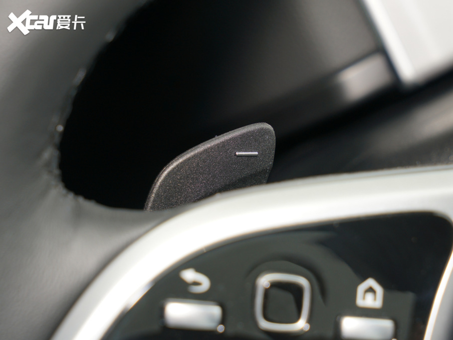 2022YGLCCoupe(M) Ŀ GLC 260 4MATIC ISUV