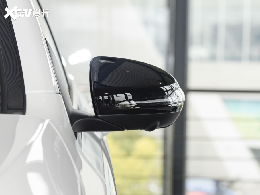 2022YGLCCoupe(M(jn)) Ŀ GLC 300 4MATIC ISUV