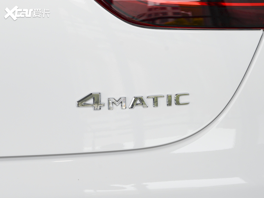 2022YGLCCoupe(M(jn)) Ŀ GLC 300 4MATIC ISUV