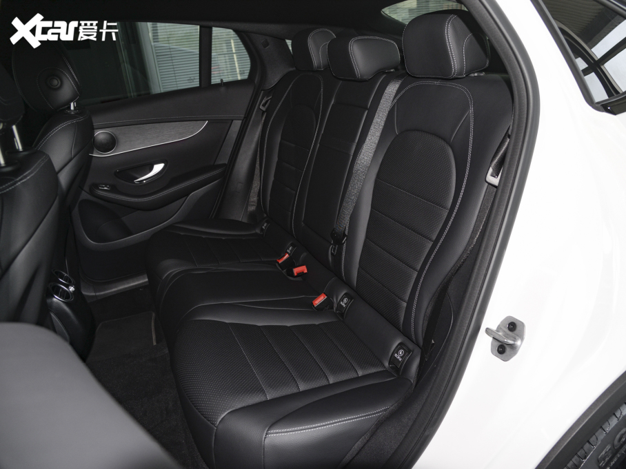 2022YGLCCoupe(M) Ŀ GLC 300 4MATIC ISUV