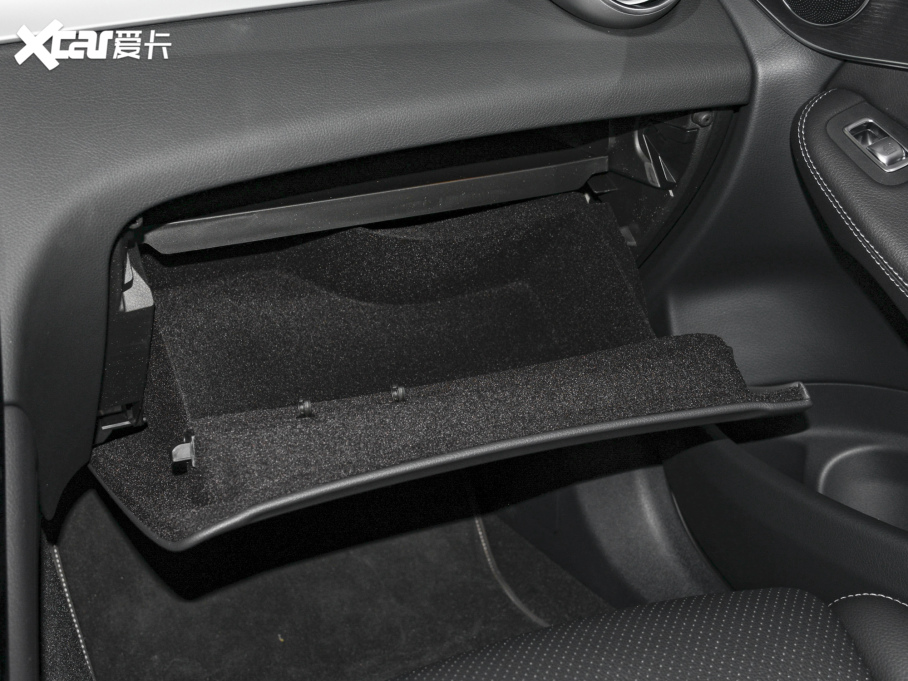 2022YGLCCoupe(M) Ŀ GLC 300 4MATIC ISUV