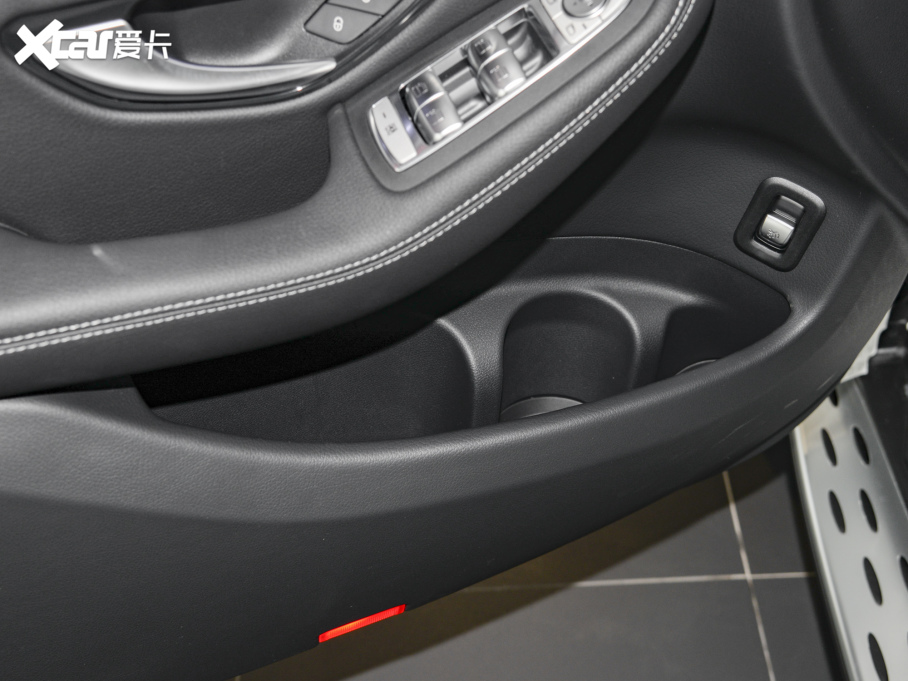 2022YGLCCoupe(M) Ŀ GLC 300 4MATIC ISUV