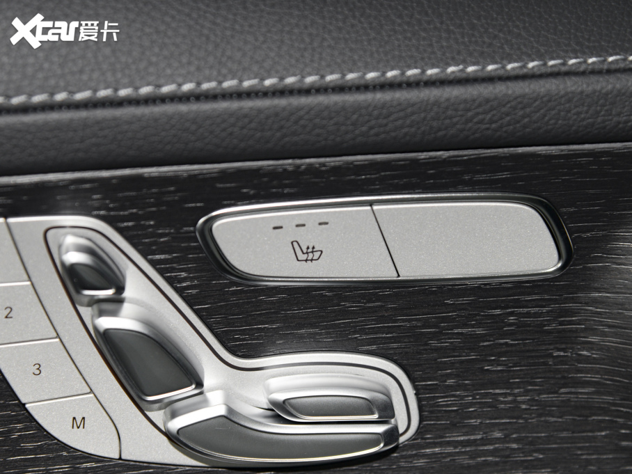 2022YGLCCoupe(M) Ŀ GLC 300 4MATIC ISUV