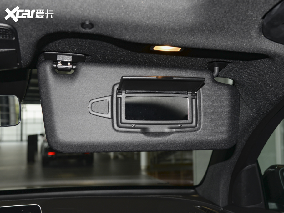 2022YGLCCoupe(M(jn)) Ŀ GLC 300 4MATIC ISUV