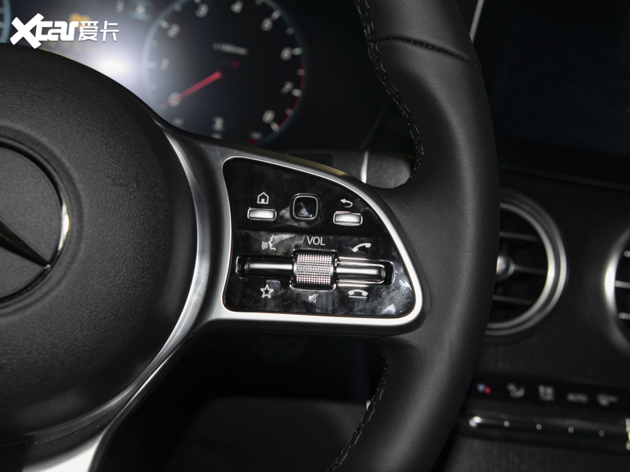 2022YGLCCoupe(M) Ŀ GLC 300 4MATIC ISUV