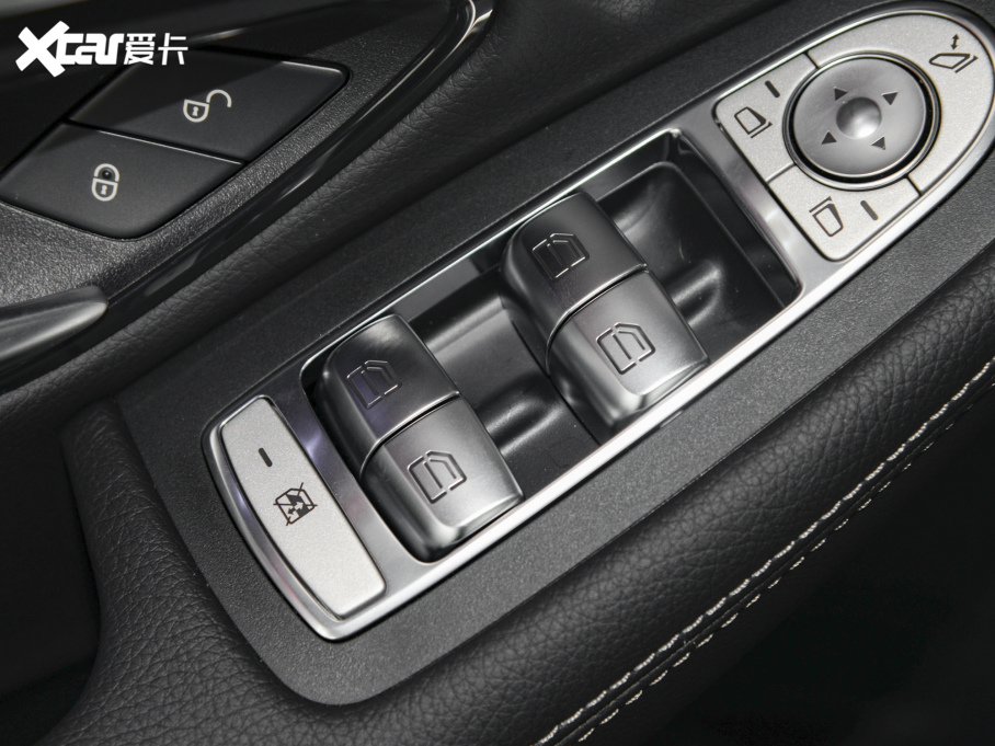 2022YGLCCoupe(M) Ŀ GLC 300 4MATIC ISUV