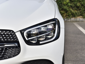 2022GLC 260 4MATIC ISUV (x)(ji)^