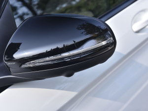 2022GLC 260 4MATIC ISUV (x)(ji)^