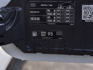 2022GLC 260 4MATIC ISUV (x)(ji)^