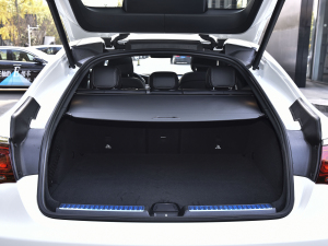 2022GLC 260 4MATIC ISUV g