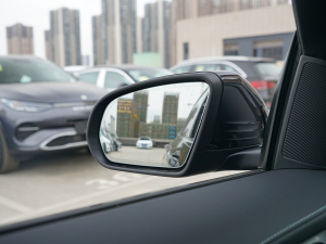 2022Ŀ GLC 260 4MATIC ISUV ^