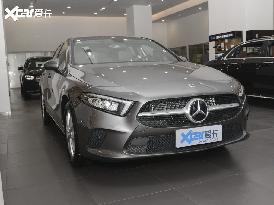 2022YA(M) A 200 r