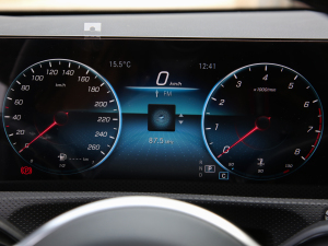 2022A(y) 180 п؅^(q)