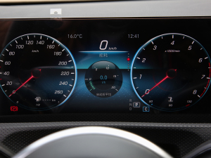 2022A(y) 180 п؅^(q)