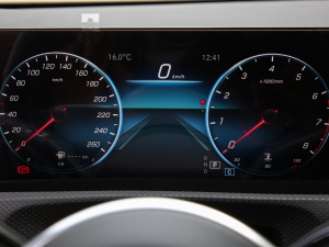 2022A(y) 180 п؅^(q)